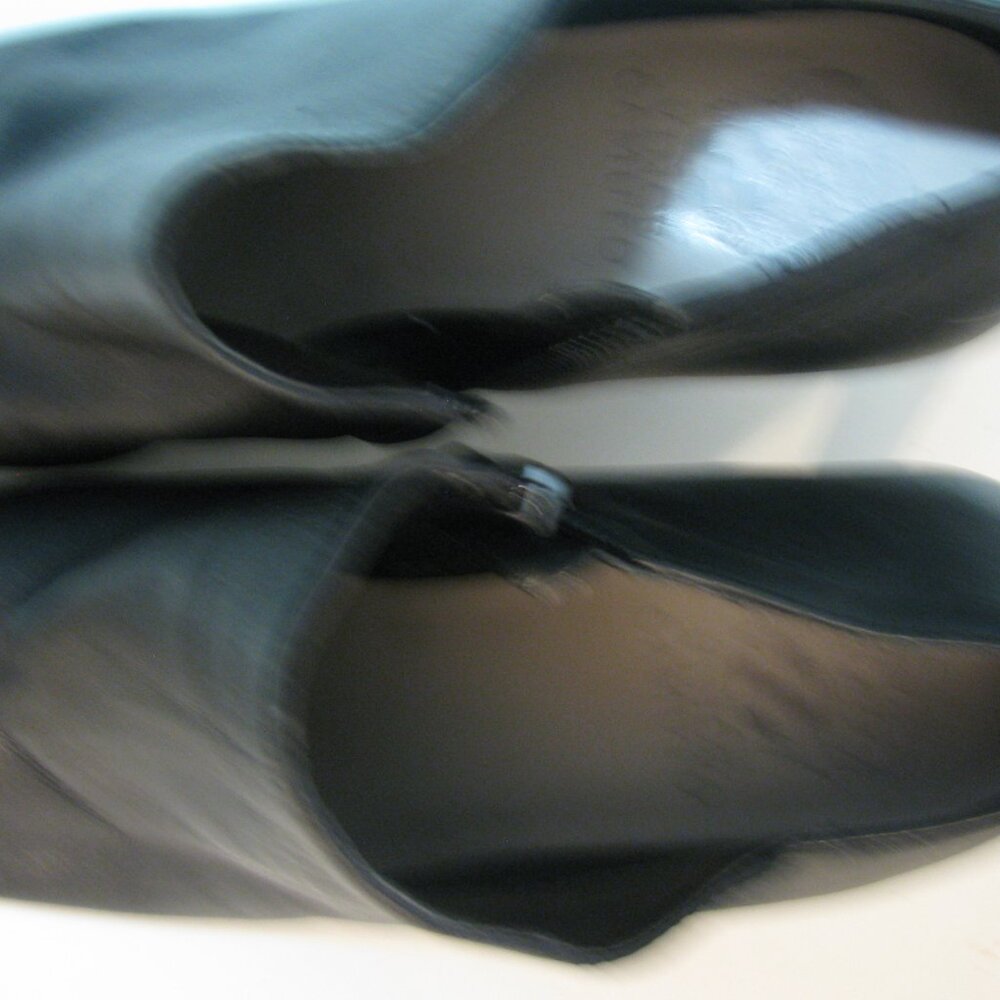 ** Vince Camuto Ankle Boots 9M Booties Zip Up Black Leather Excellent - Picture 6 of 10